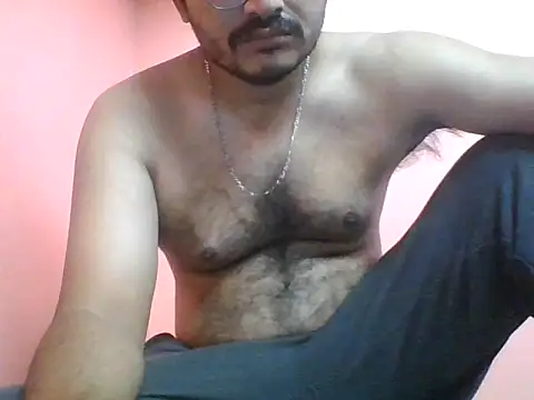 naughtymike0007 live sex cam