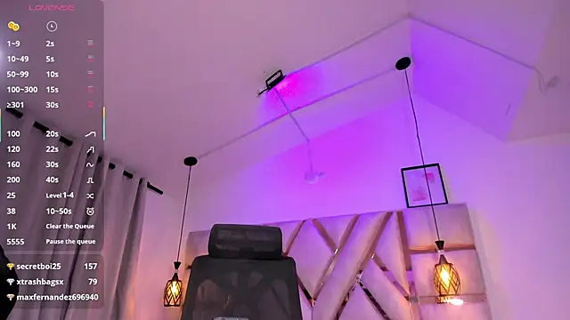 emily_roousee live sex cam