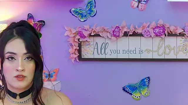 ChloeRem live sex cam