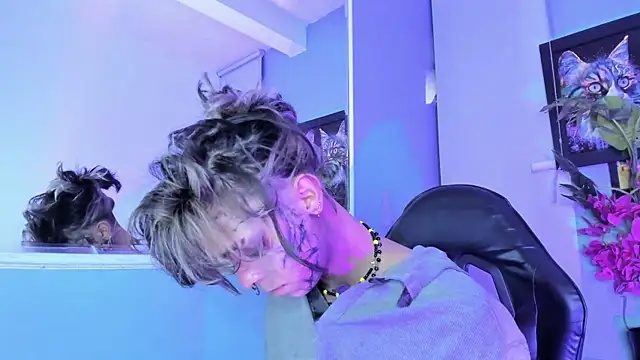 luxiel_ live sex cam