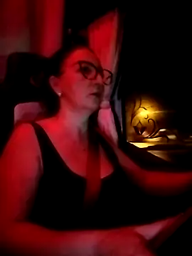 Milfa_nimfomana live sex cam