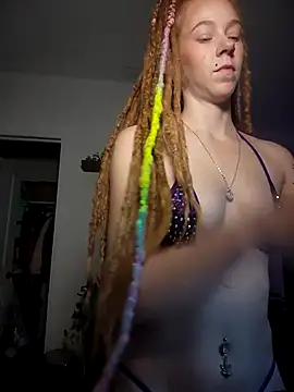 LucidLucy live sex cam