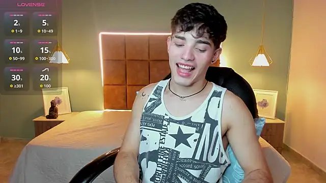 AlejooTwink live sex cam