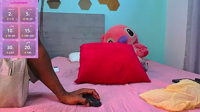 Paulina_Sodi live sex cam