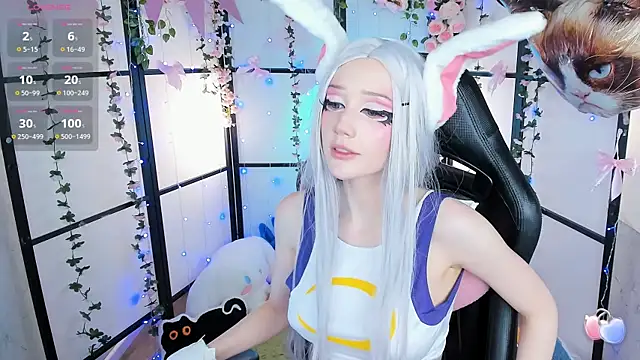 MilkyCute live sex cam