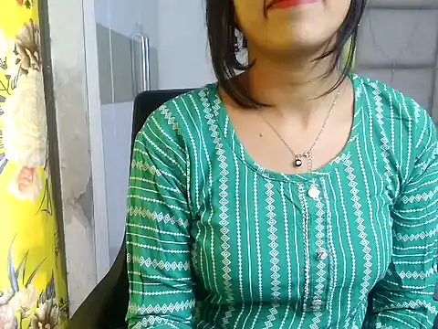 Juicy_Candy live sex cam