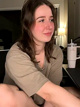 nerdynina live sex cam