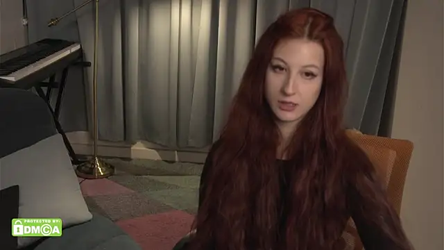 caty_cuddly live sex cam