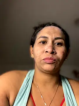 Carola-Ross live sex cam