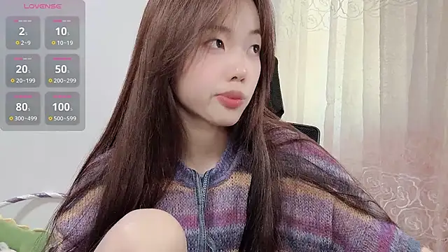 Lvy--v live sex cam