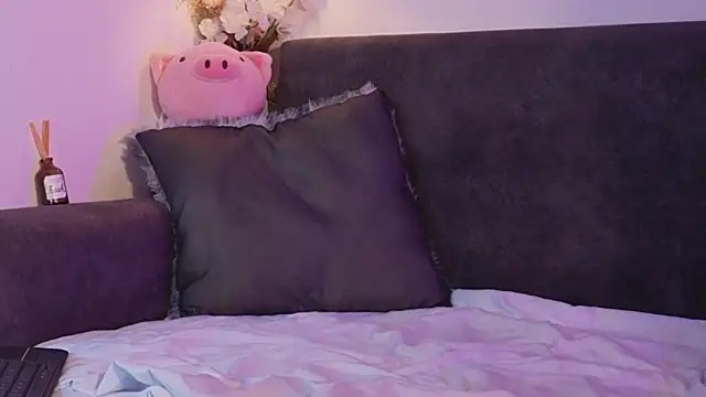 littlee_Sophi_ live sex cam