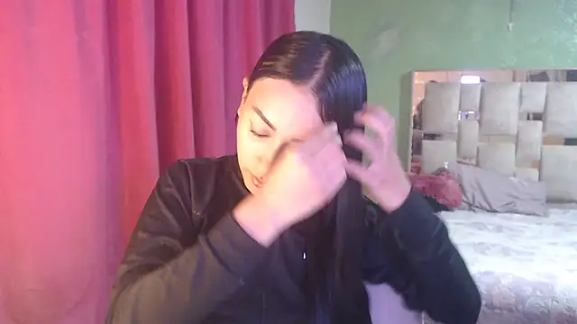 Little_aphrodite live sex cam