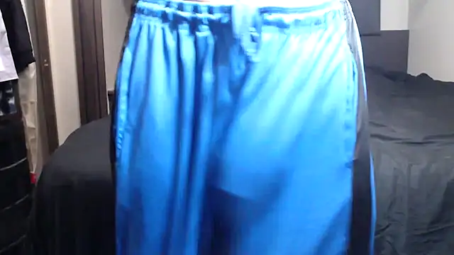 ThickD2C live sex cam