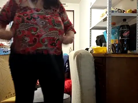 Samantha_Squirt@xh live sex cam