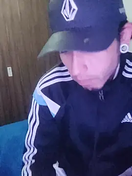 Tattoboy19cm live sex cam