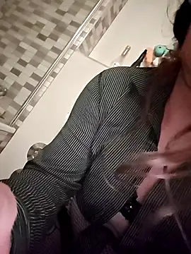 CdLillyth live sex cam