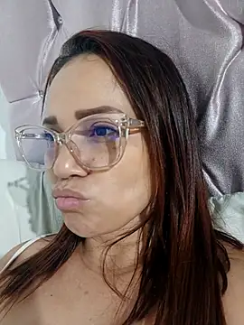 Amanda39 live sex cam