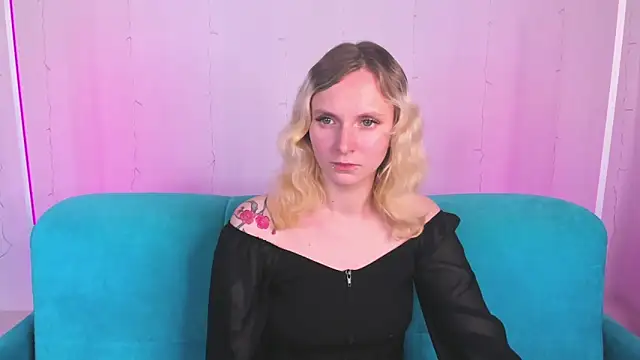 LikiLips live sex cam