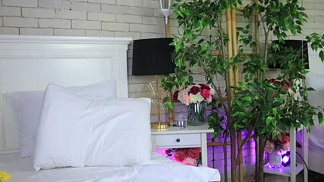 EmillyBronte live sex cam