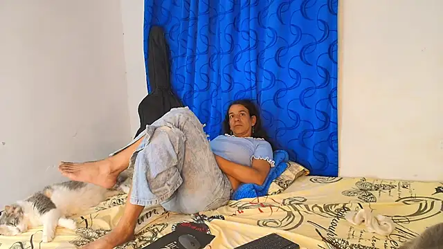 Oh_Tique live sex cam