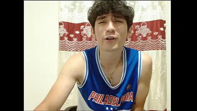 ChicoMaloFfF live sex cam