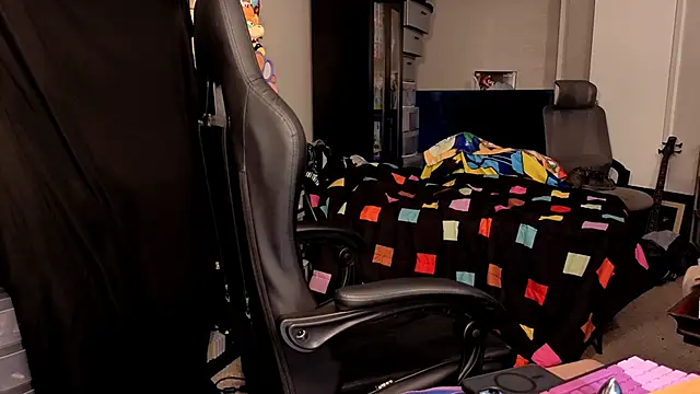 ShinyCherub live sex cam