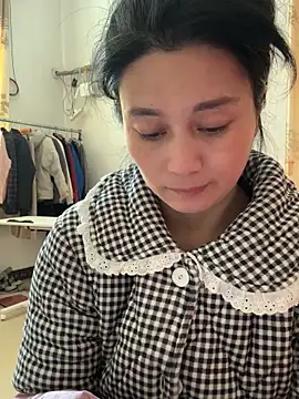 buusoom live sex cam