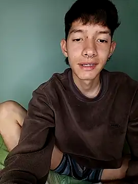 heyy_noah11 live sex cam