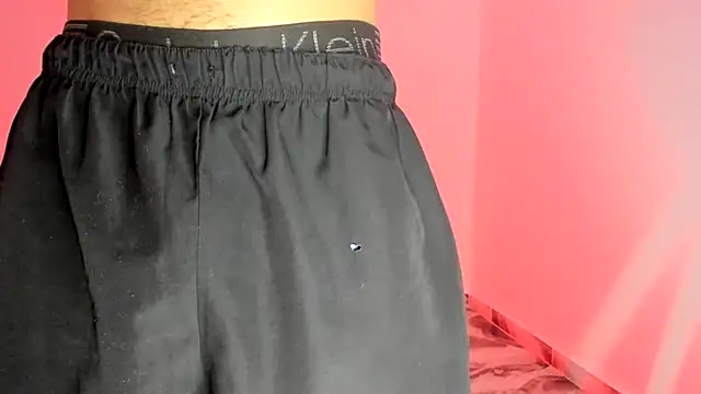 mikee_scooth live sex cam