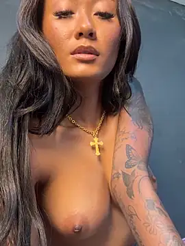 thai-dreamgirl live sex cam