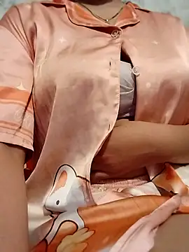 Babyloudi live sex cam