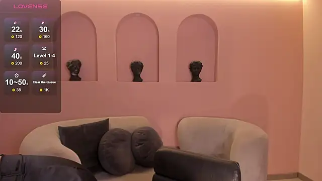 RossieRhoades live sex cam