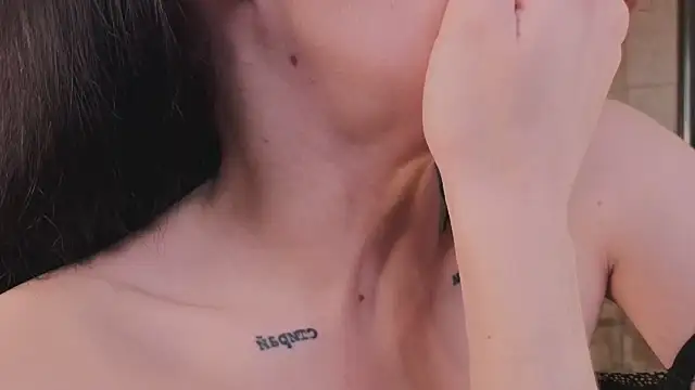 Loona_Eclipse live sex cam