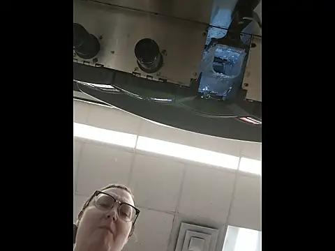 HTXBELLE live sex cam