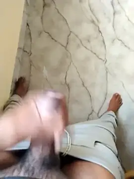 PracticalGum40 live sex cam