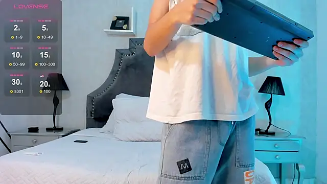 LiamPage_ live sex cam