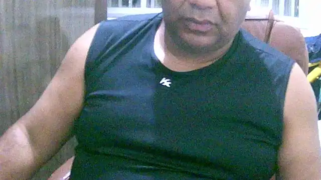 ulmo_br live sex cam