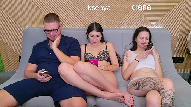 Ksenny live sex cam