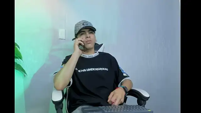 HeellBoy_ live sex cam