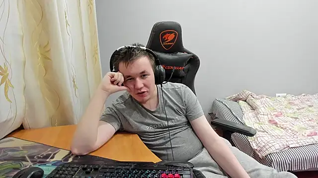 iliaskrislove live sex cam