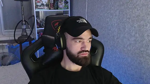 Nik_Namee live sex cam