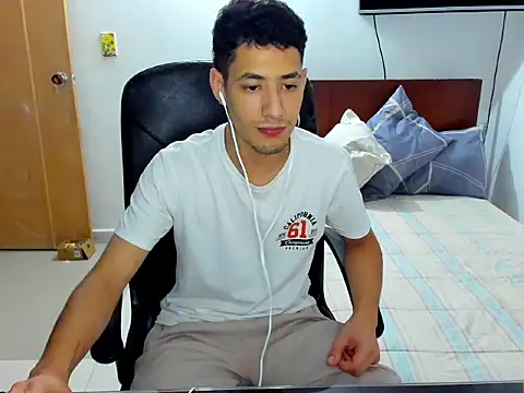 Chandler_ken live sex cam