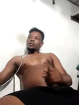 hugo3918_ live sex cam