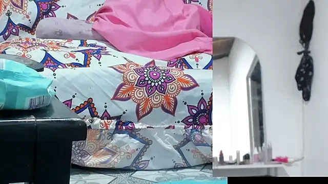 afroditacute15 live sex cam