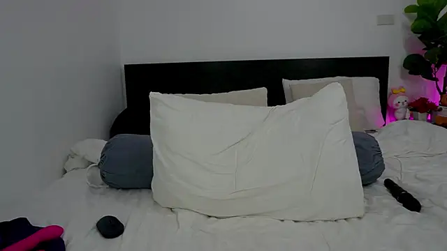 Heeykitty live sex cam
