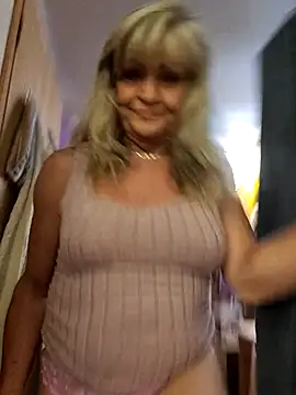 annika_lately live sex cam