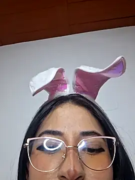 chloebrownn03 live sex cam