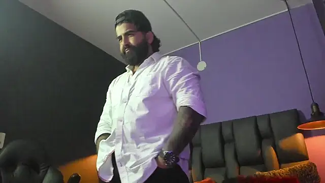 Lyon_vach live sex cam