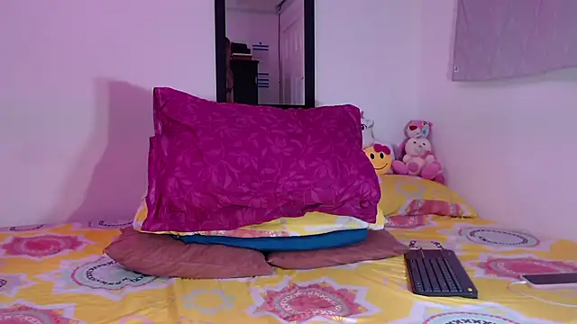 AllysonStonne live sex cam