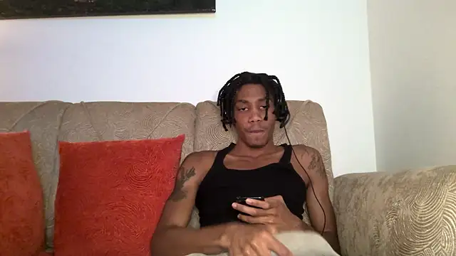 BlackBullTitus live sex cam